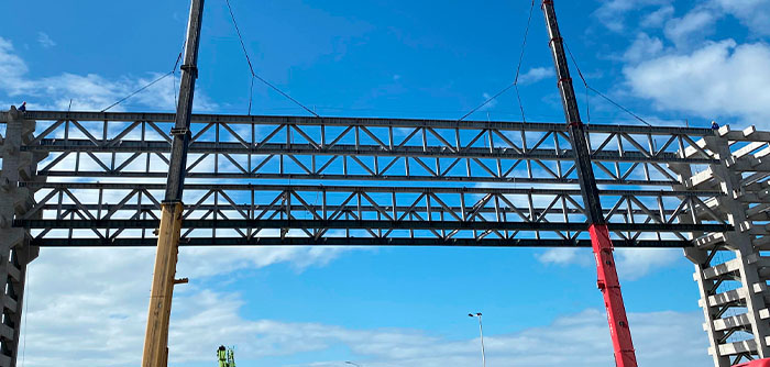 大跨度鋼結(jié)構(gòu)