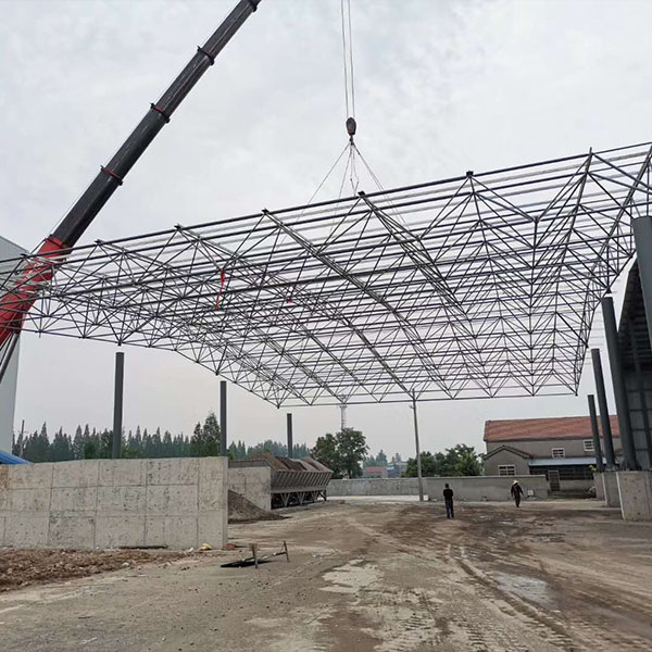 鋼結(jié)構(gòu)頂梁吊裝